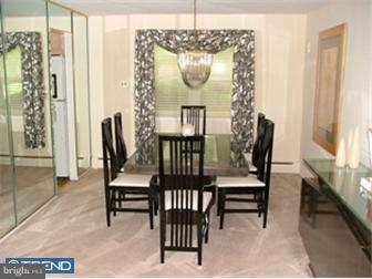 490 Hillendale Road Media, PA 19063 - Photo 3 of 12 Dining Room