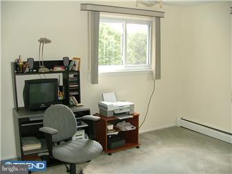 490 Hillendale Road Media, PA 19063 - Photo 9 of 12 Bedroom