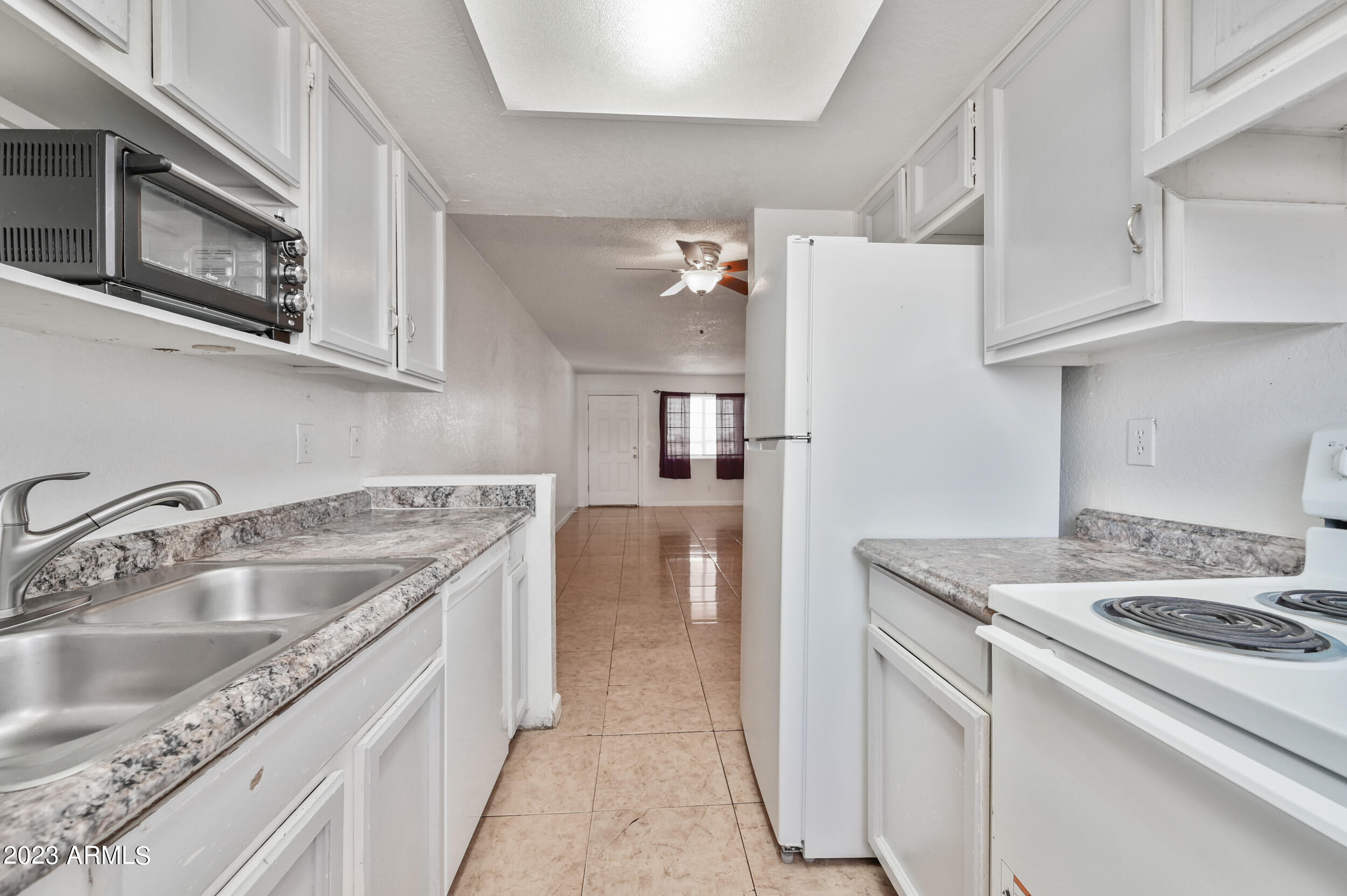 1815 N Spring, Unit 202 Mesa, AZ 85203 - Photo 6 of 12