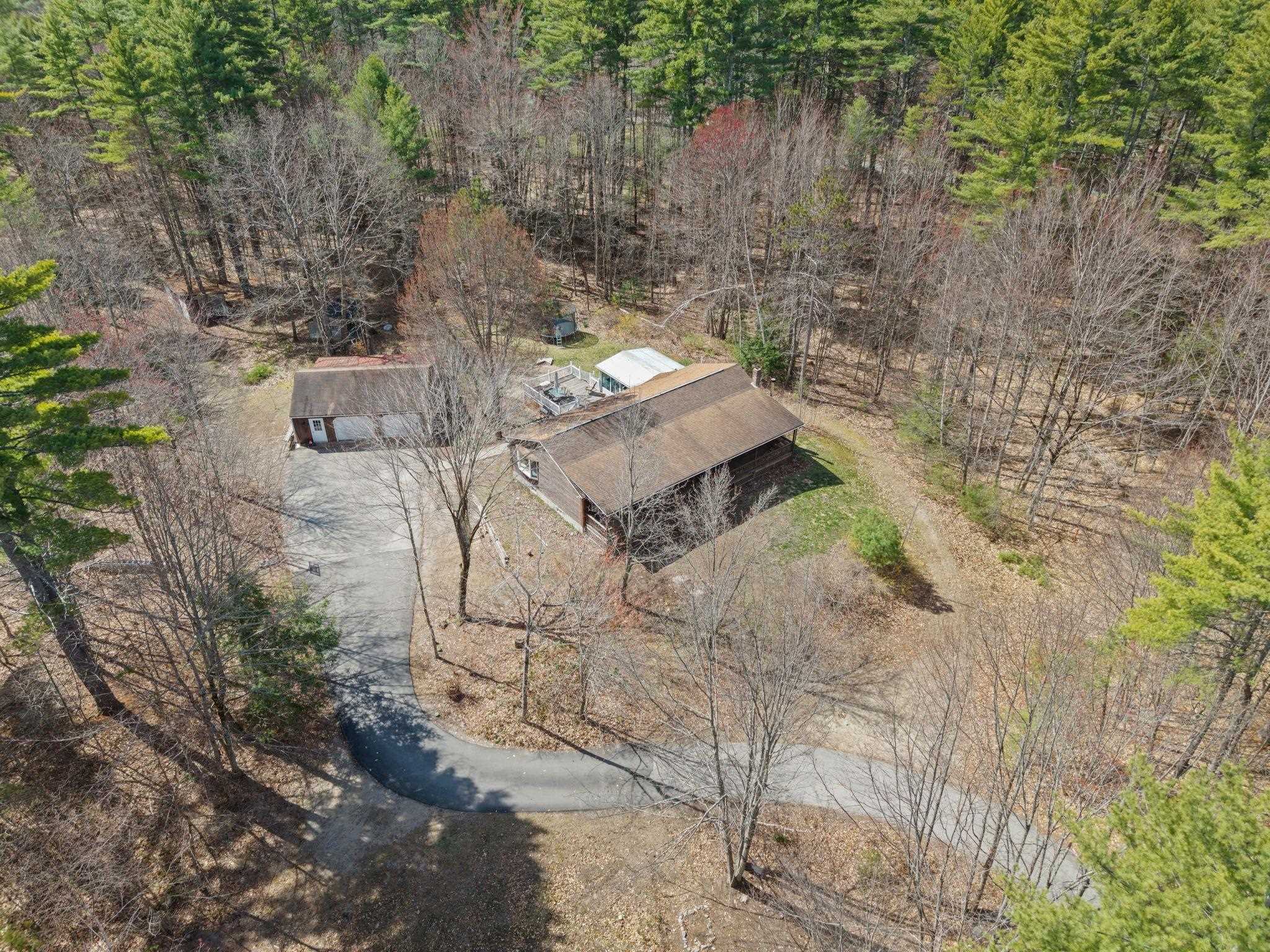 41 Friar Tuck Way Wolfeboro, NH 03894 - Photo 2 of 56