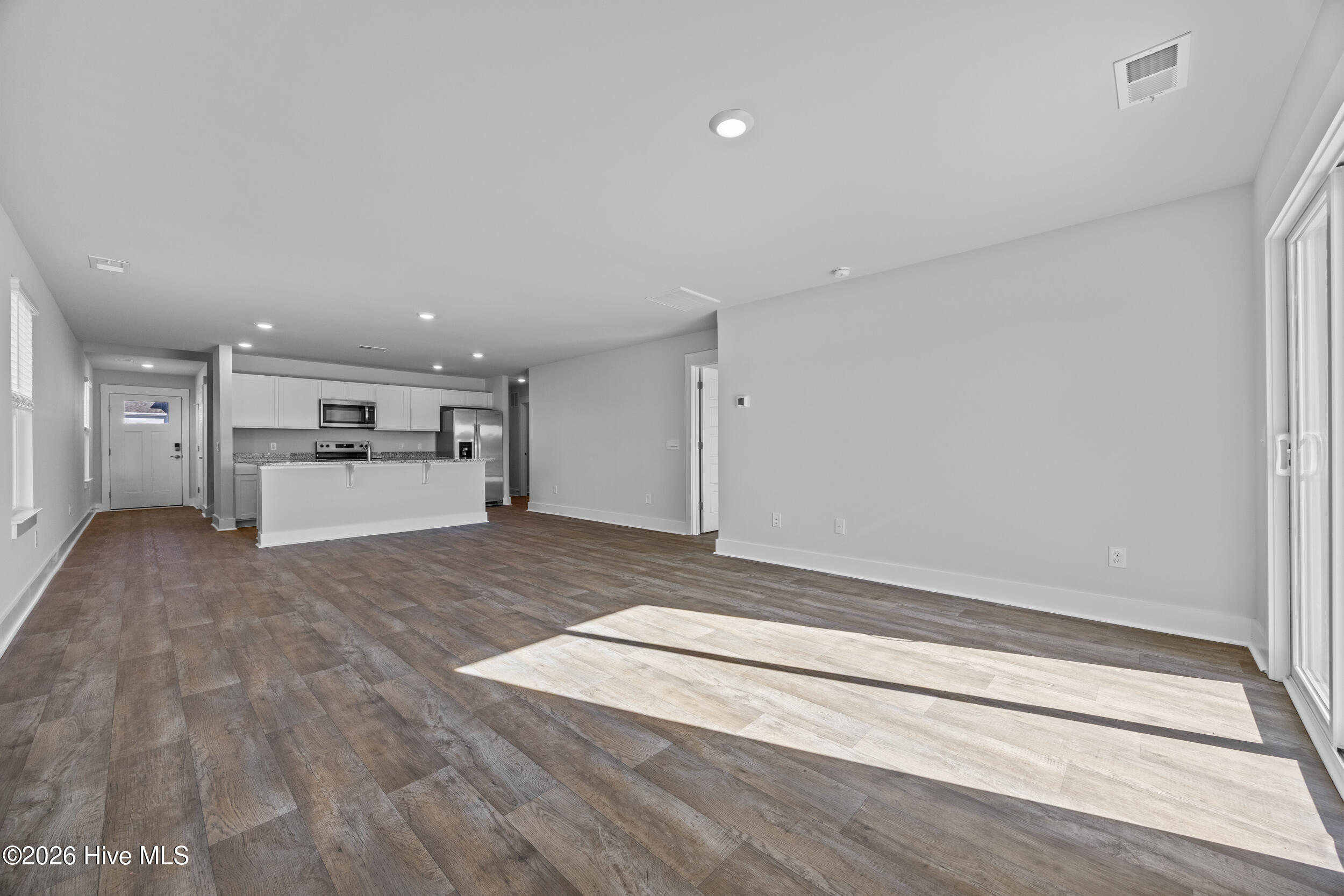 6358 Rye Grass Road Castle Hayne, NC 28429 - Photo 14 of 44 15_living room