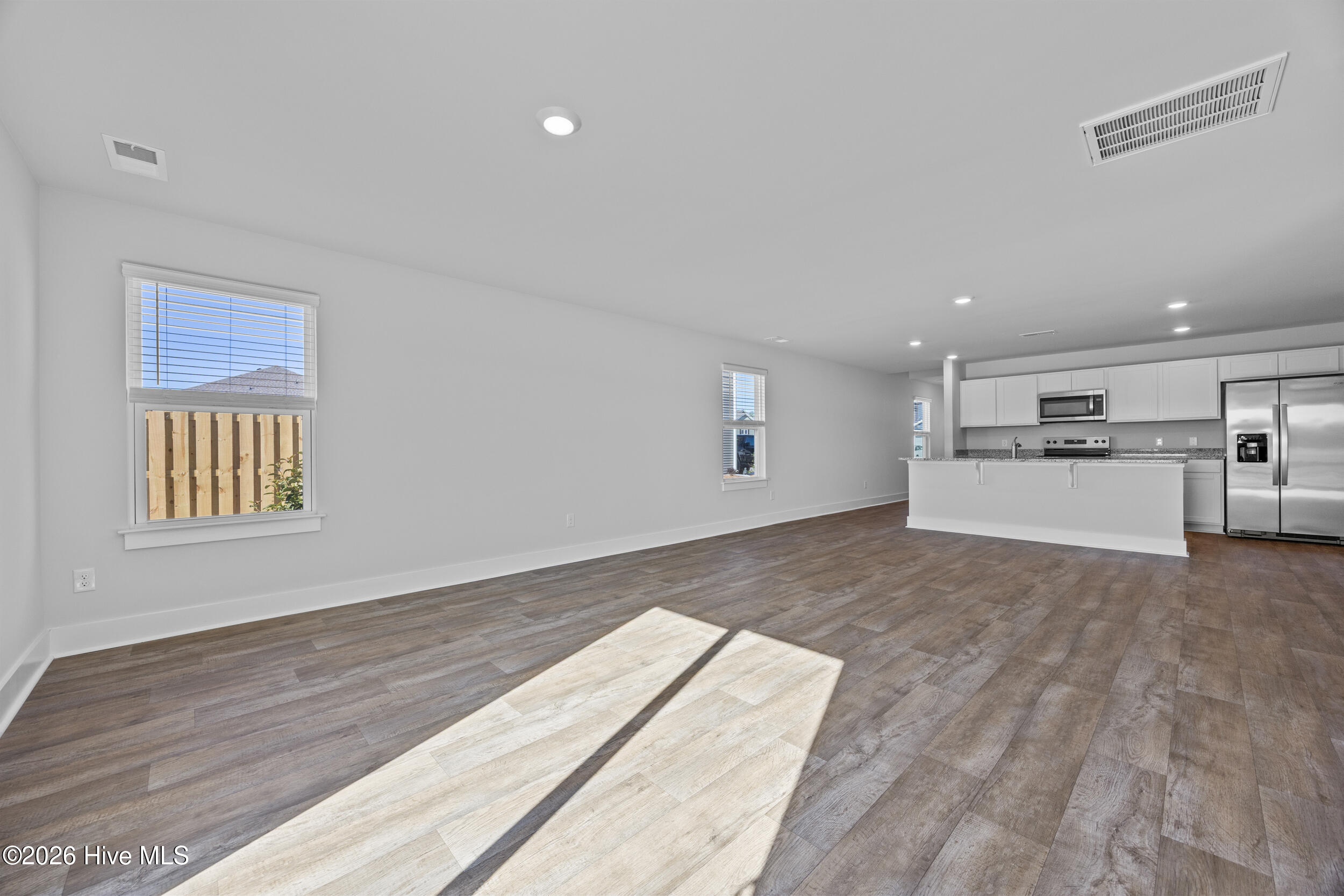 6358 Rye Grass Road Castle Hayne, NC 28429 - Photo 16 of 44 17_living room