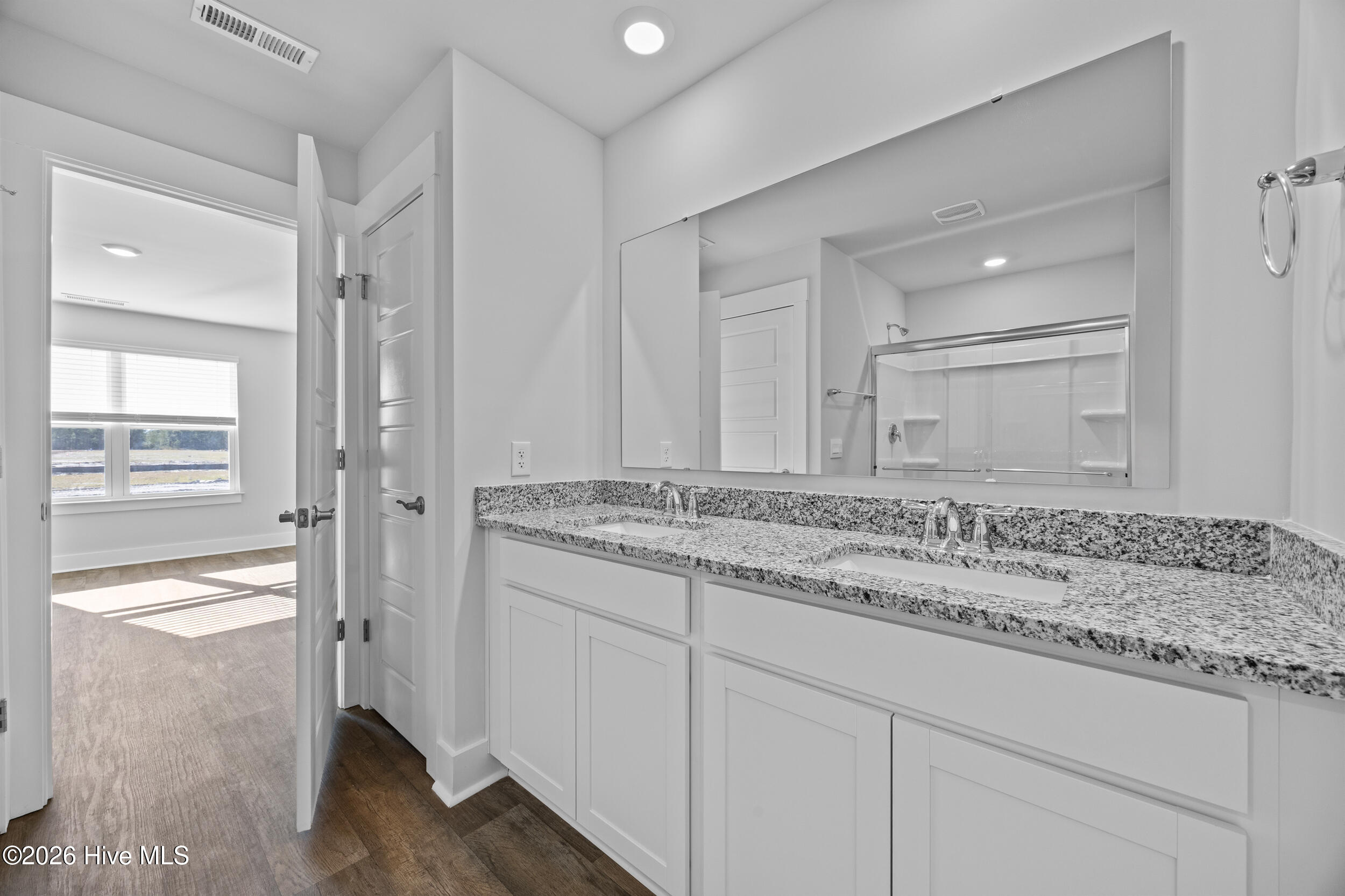 6358 Rye Grass Road Castle Hayne, NC 28429 - Photo 23 of 44 24_bathroom