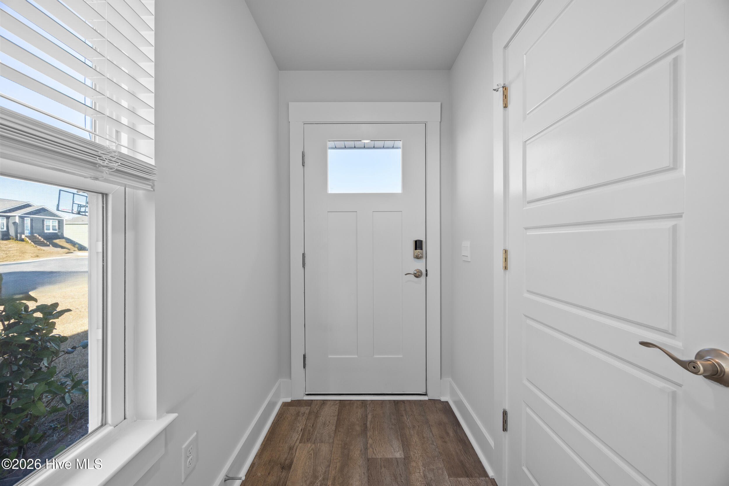 6358 Rye Grass Road Castle Hayne, NC 28429 - Photo 6 of 44 7_foyer