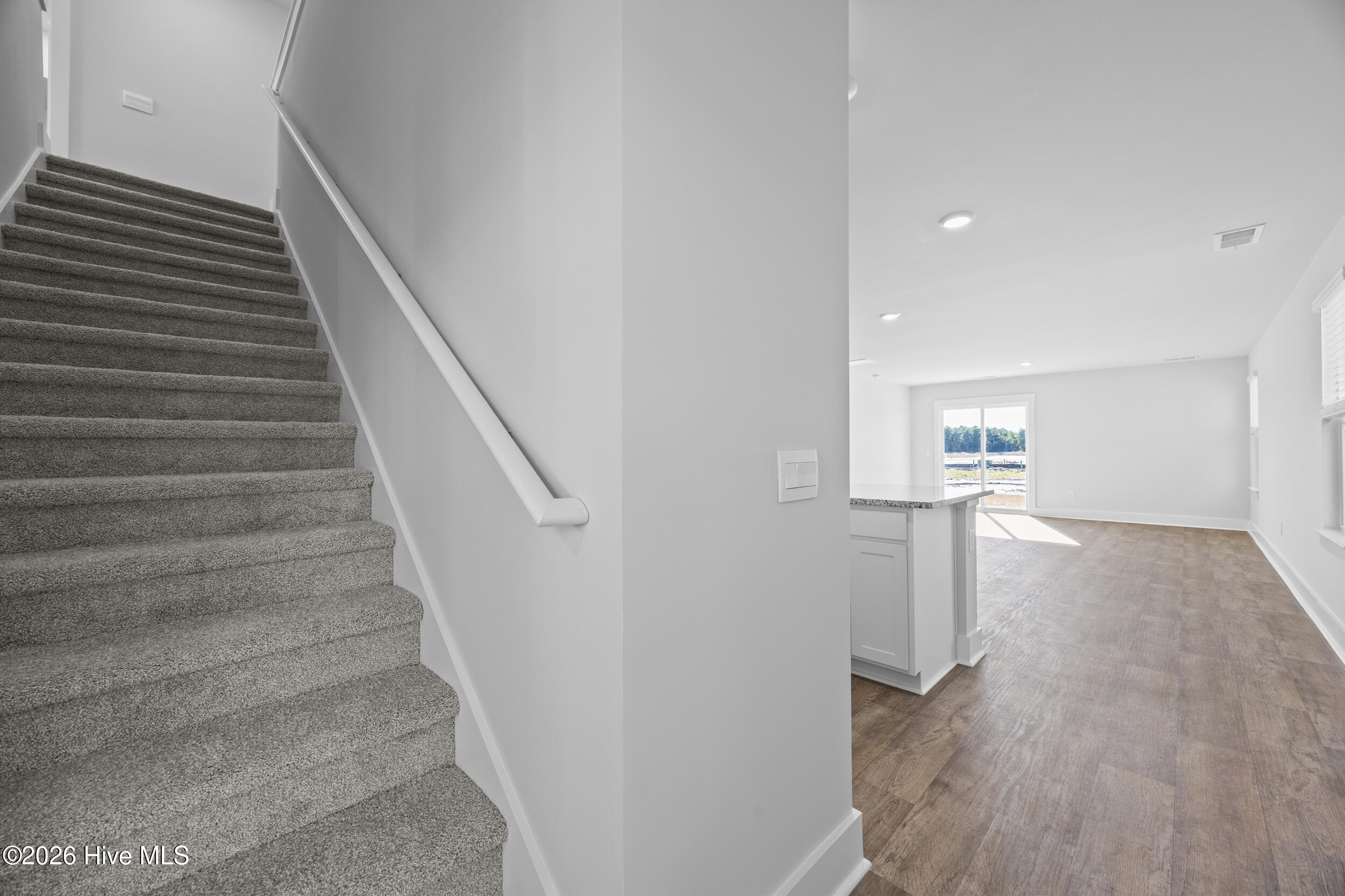 6358 Rye Grass Road Castle Hayne, NC 28429 - Photo 9 of 44 10_hallway