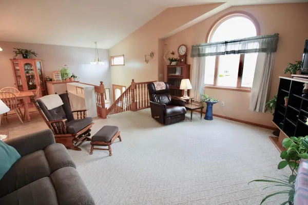 $299,900 | 301 15th Street North, Breckenridge, MN 56520