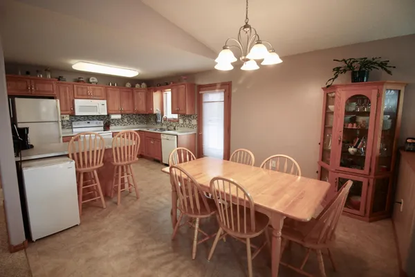 $299,900 | 301 15th Street North, Breckenridge, MN 56520