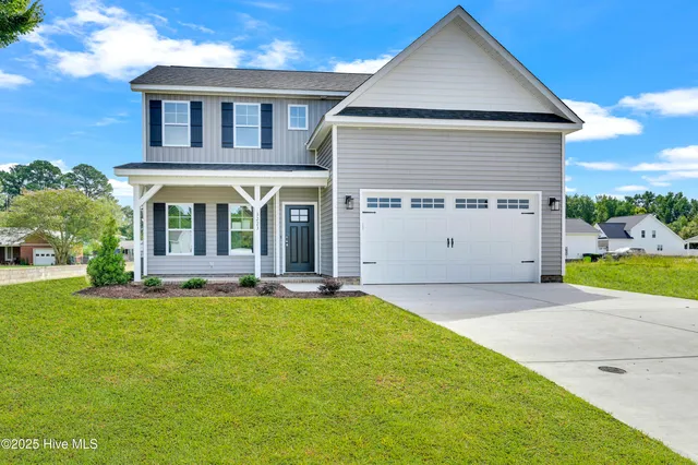 $325,000 | 3223 Meadow Drive, Farmville, NC 27828