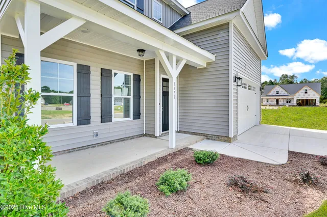 $325,000 | 3223 Meadow Drive, Farmville, NC 27828