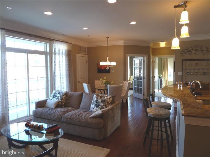 756 Street Road, Unit 47 Southampton, PA 18966 - Photo 4 of 23 Gallery Image 4