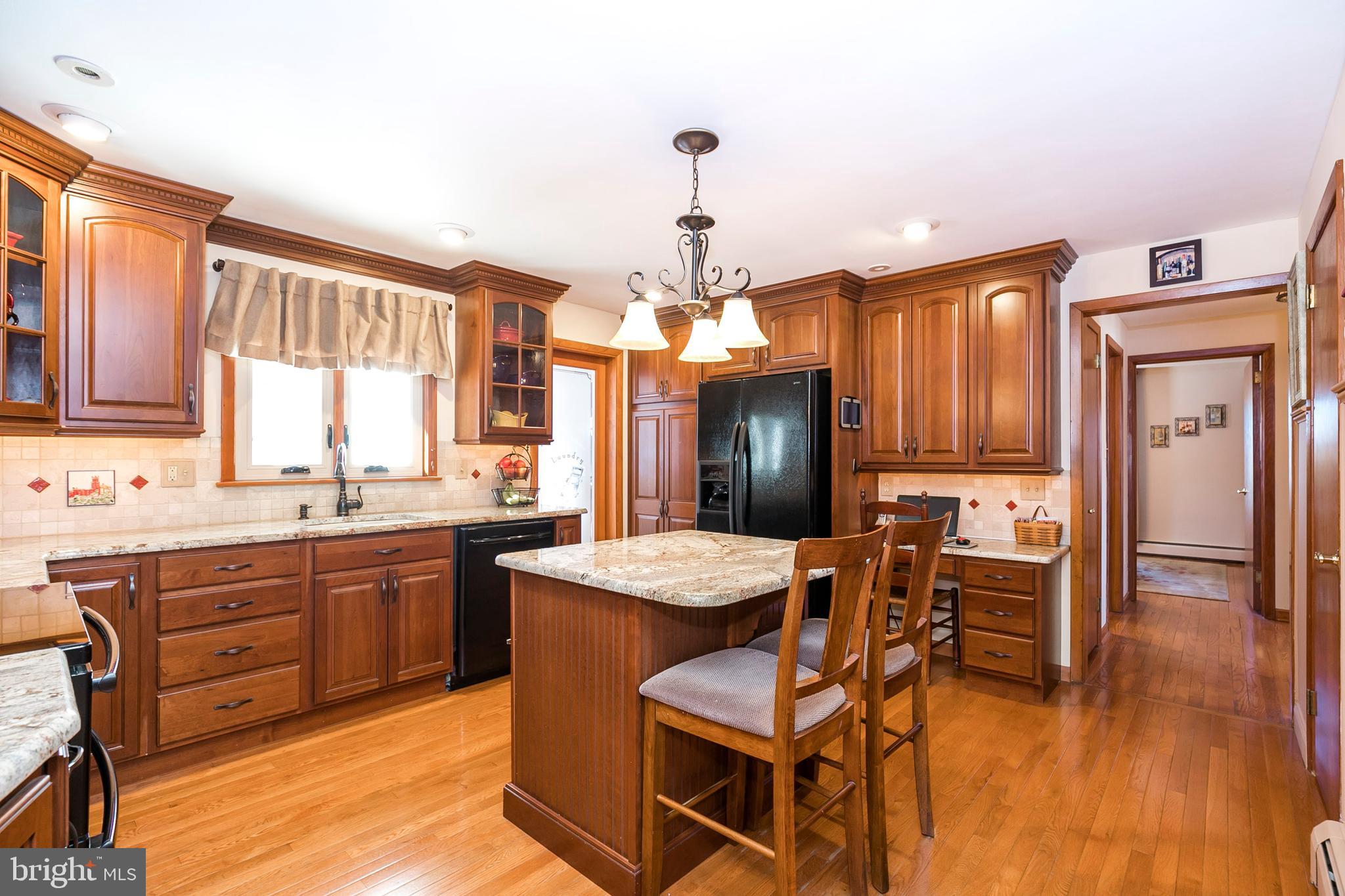 420 Corner Ketch Road Downingtown, PA 19335 - Photo 8 of 35 Gallery Image 8