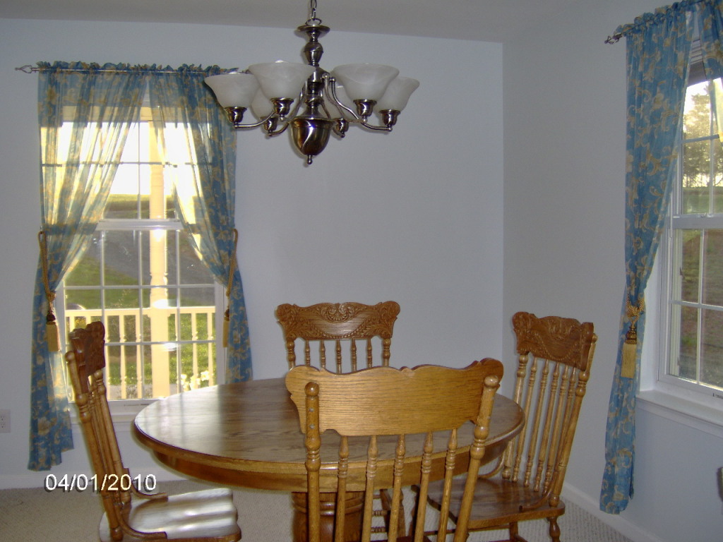 60 Summerfield Road Hardy, VA 24101 - Photo 10 of 18 Dining Room