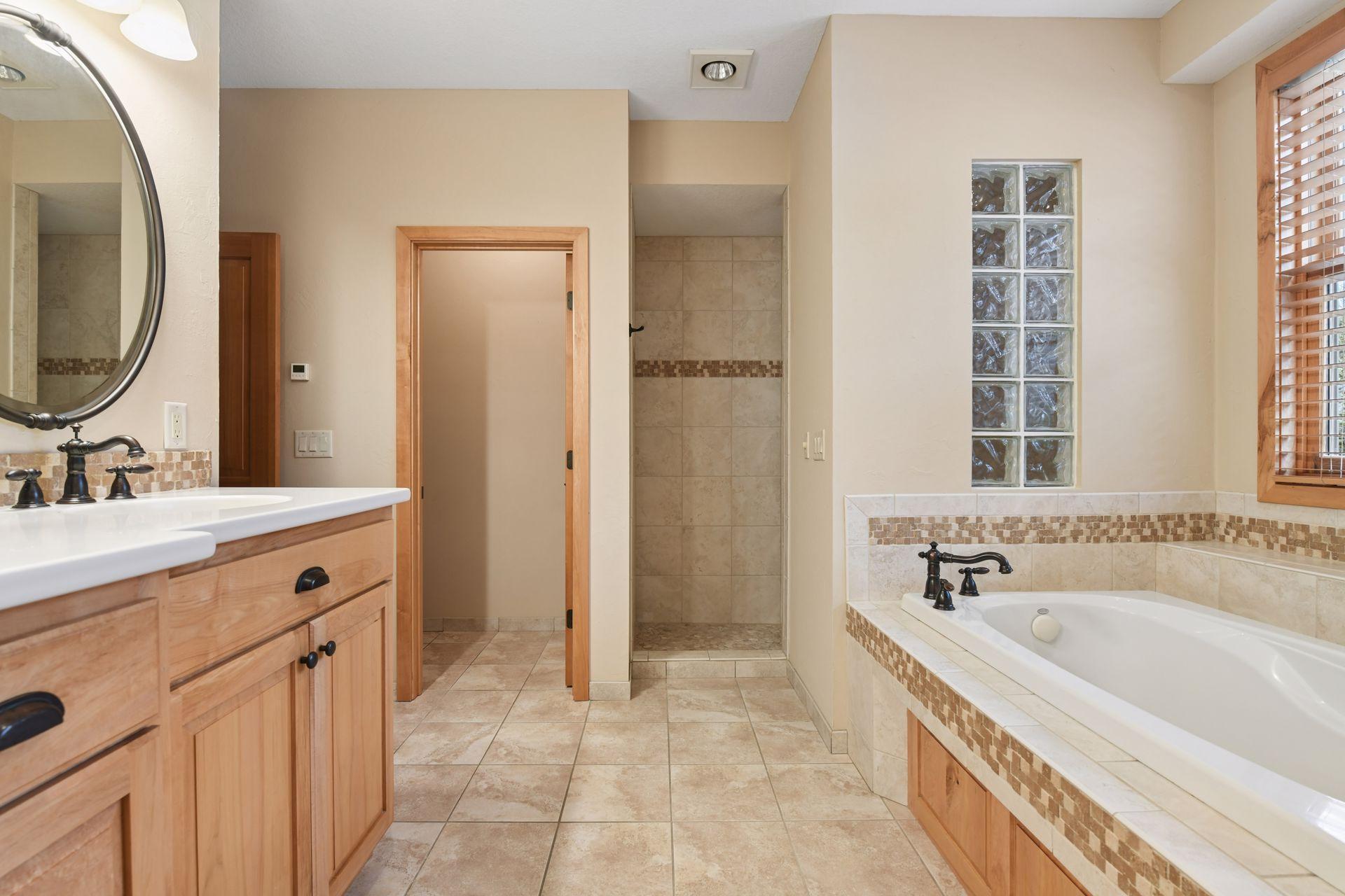 2121 Crestview Drive Chanhassen, MN 55331 - Photo 24 of 39