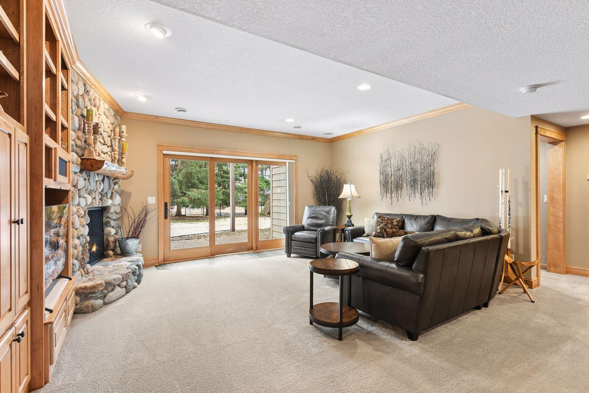 2121 Crestview Drive Chanhassen, MN 55331 - Photo 26 of 39
