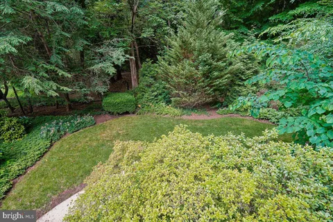 $1,300,000 | 9009 Charred Oak Drive, Bethesda, MD 20817