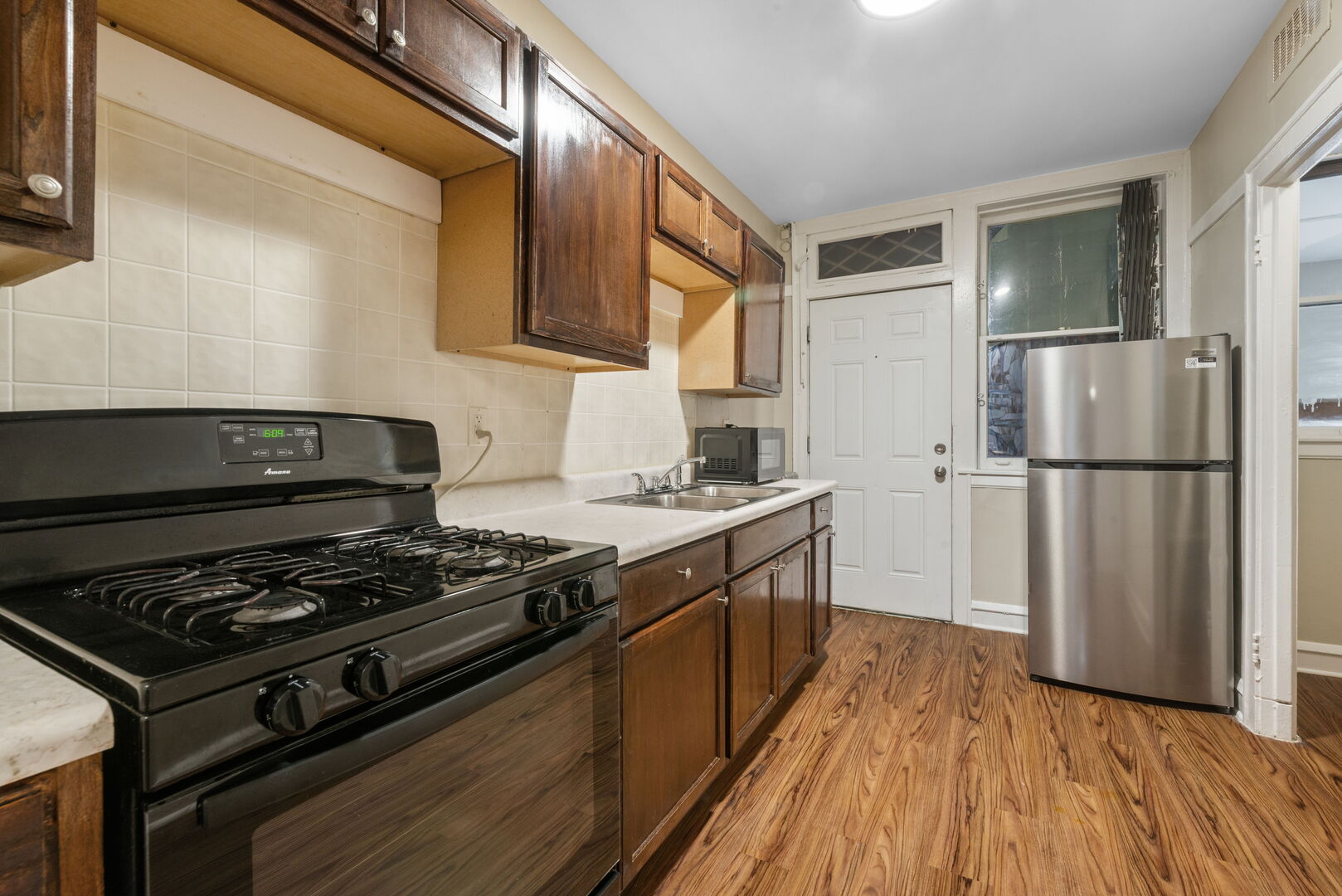 8235 South Indiana Avenue, Unit 1 Chicago, IL 60619 - Photo 10 of 14
