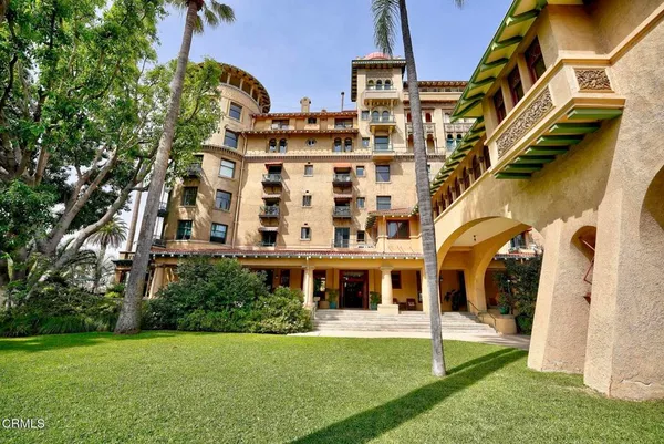 $410,000 | 99 South Raymond Avenue, Unit 206, Pasadena, CA 91105