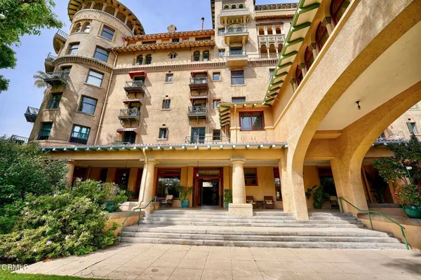$410,000 | 99 South Raymond Avenue, Unit 206, Pasadena, CA 91105