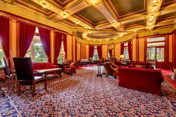 $410,000 | 99 South Raymond Avenue, Unit 206, Pasadena, CA 91105