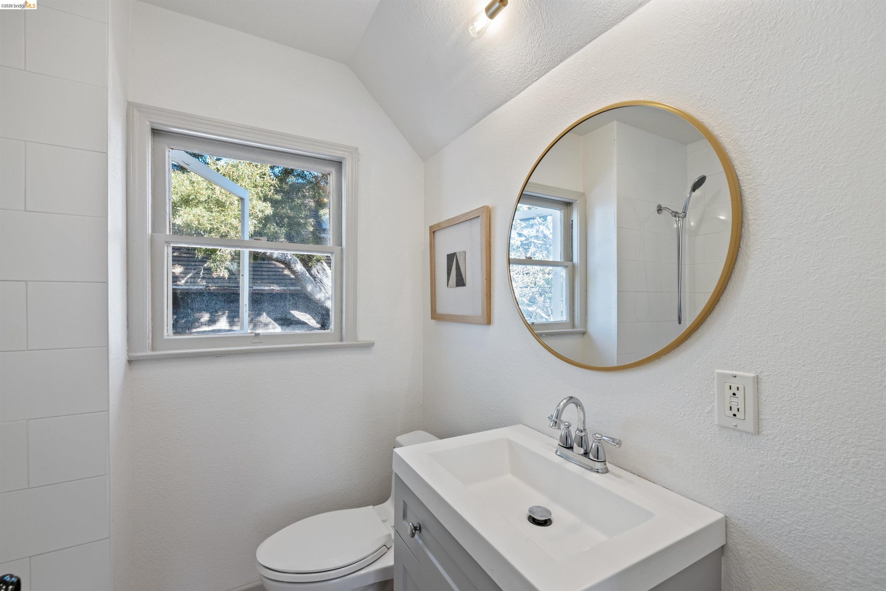 2935 Florence Street Berkeley, CA 94705 - Photo 27 of 38