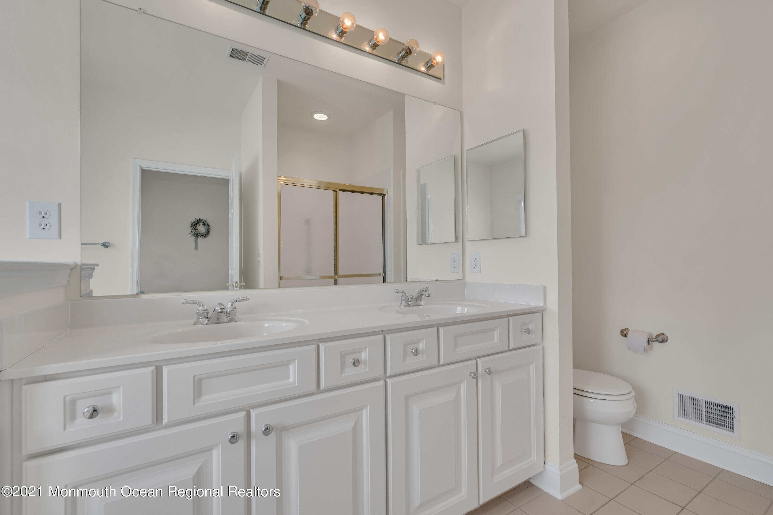 93 Brigantine Boulevard Waretown, NJ 08758 - Photo 19 of 23 MASTER BATH