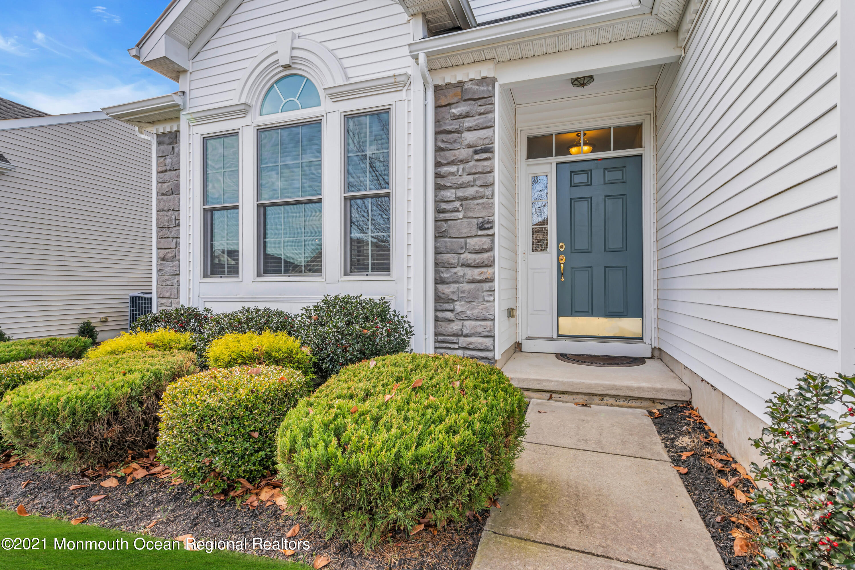 93 Brigantine Boulevard Waretown, NJ 08758 - Photo 3 of 23 FRONT ENTRY
