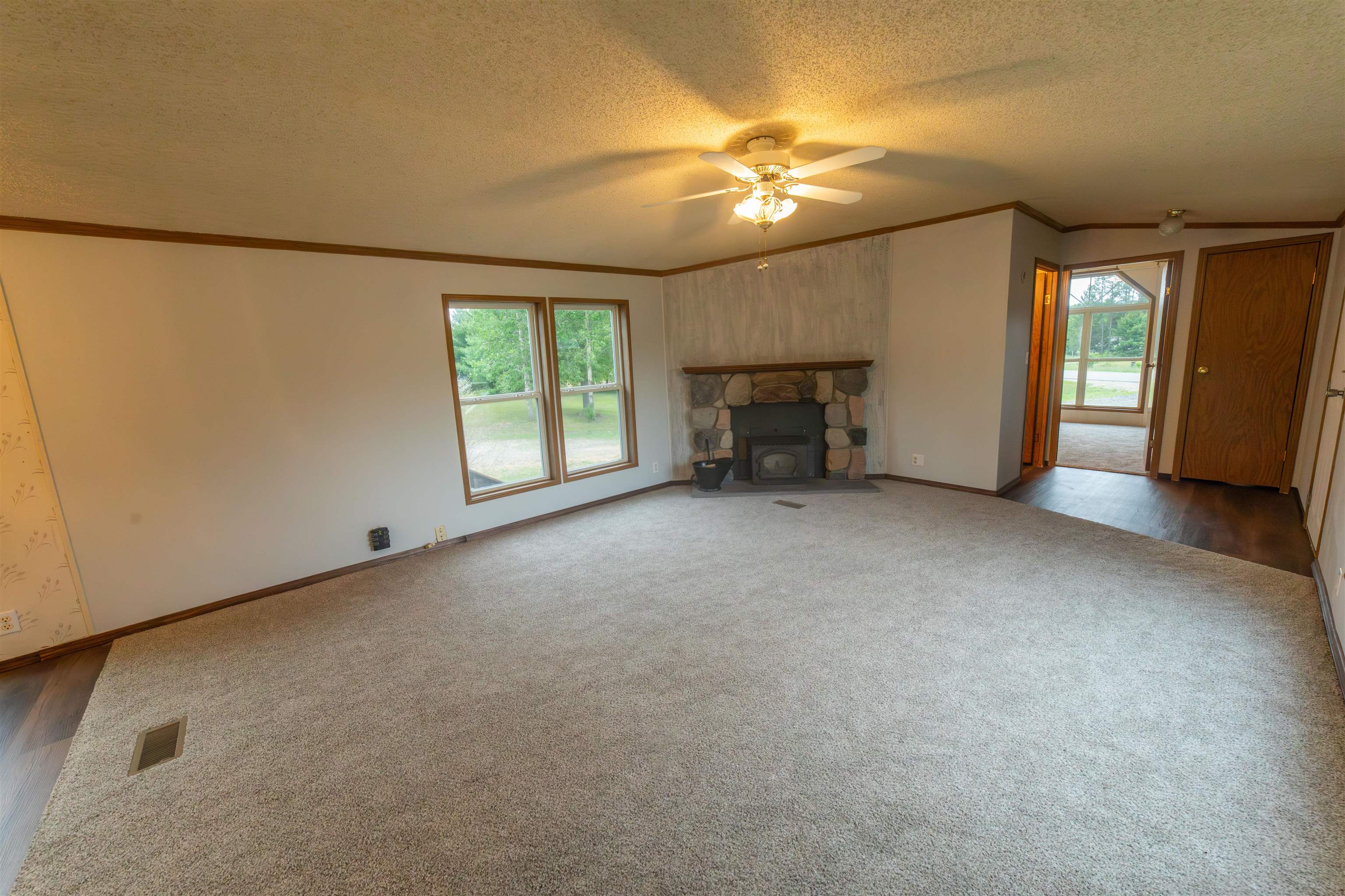 1123 County Rd C Arkdale, WI 54613 - Photo 7 of 61