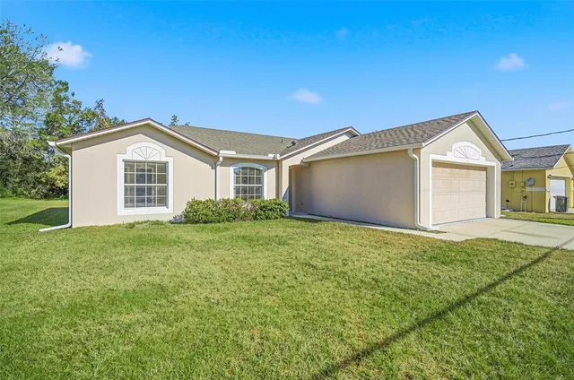 $1,975 | 106 La Mancha Drive, Palm Coast, FL 32137