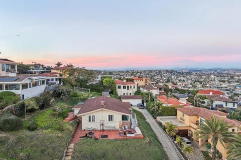 $2,850,000 | 3226 Lucinda Street, San Diego, CA 92106