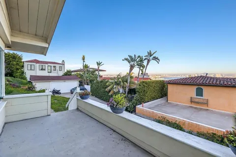 $2,850,000 | 3226 Lucinda Street, San Diego, CA 92106