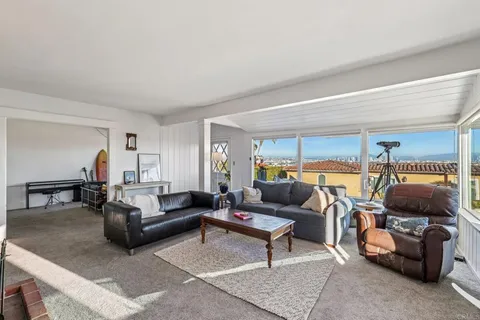 $2,850,000 | 3226 Lucinda Street, San Diego, CA 92106