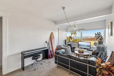 $2,850,000 | 3226 Lucinda Street, San Diego, CA 92106