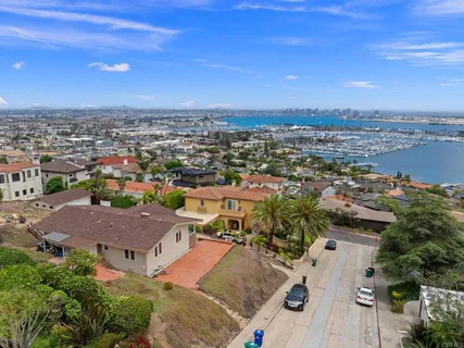 $2,850,000 | 3226 Lucinda Street, San Diego, CA 92106