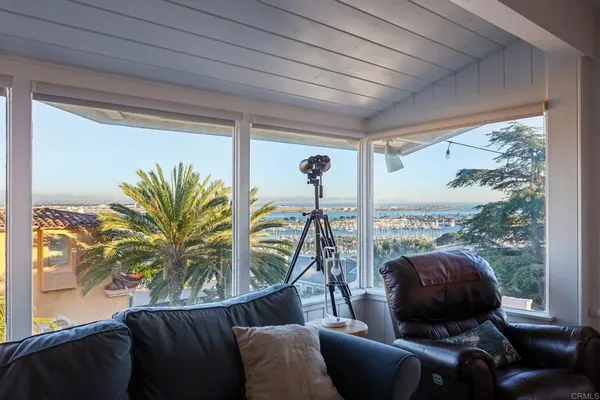 $2,850,000 | 3226 Lucinda Street, San Diego, CA 92106