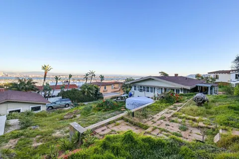 $2,850,000 | 3226 Lucinda Street, San Diego, CA 92106