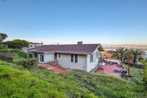 $2,850,000 | 3226 Lucinda Street, San Diego, CA 92106