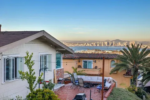 $2,850,000 | 3226 Lucinda Street, San Diego, CA 92106