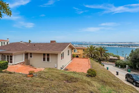 $2,850,000 | 3226 Lucinda Street, San Diego, CA 92106