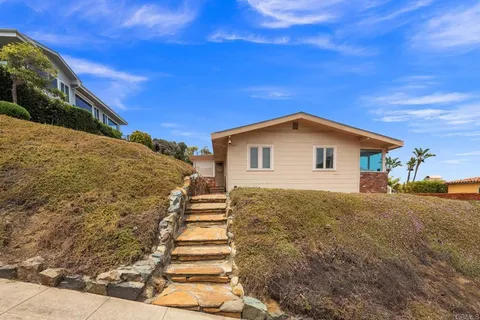 $2,850,000 | 3226 Lucinda Street, San Diego, CA 92106