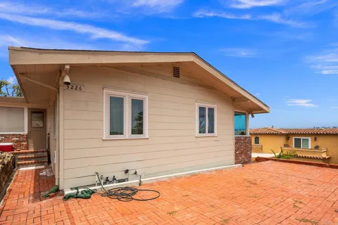 $2,850,000 | 3226 Lucinda Street, San Diego, CA 92106