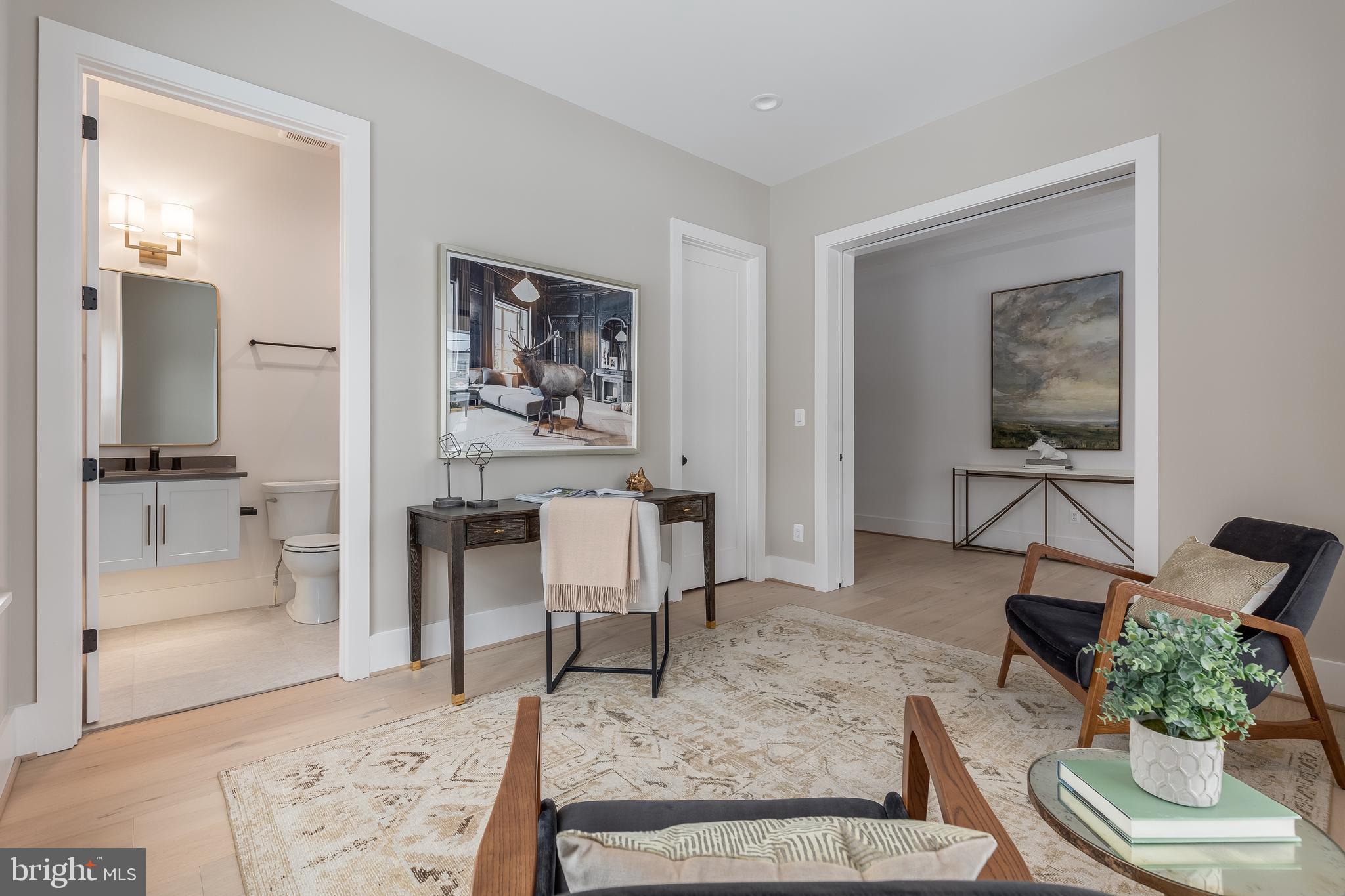 123 Tapawingo Road Southwest Vienna, VA 22180 - Photo 3 of 48