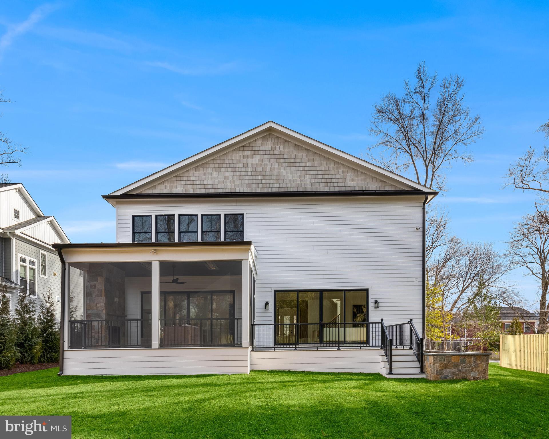 123 Tapawingo Road Southwest Vienna, VA 22180 - Photo 45 of 48