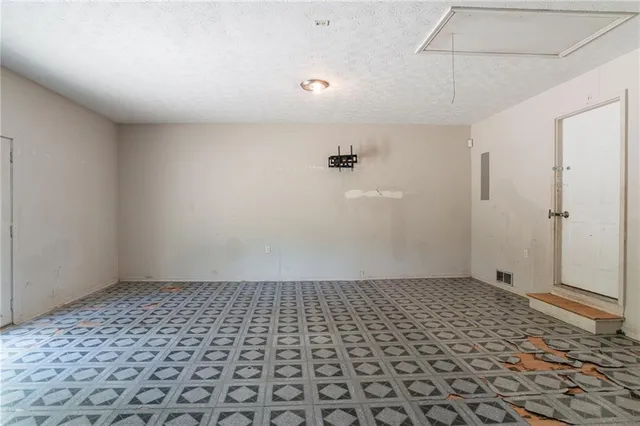 $216,000 | 101 Valleydale Drive, Stockbridge, GA 30281