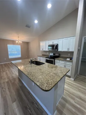 $2,300 | 6715 Southwest 64th Avenue, Ocala, FL 34476