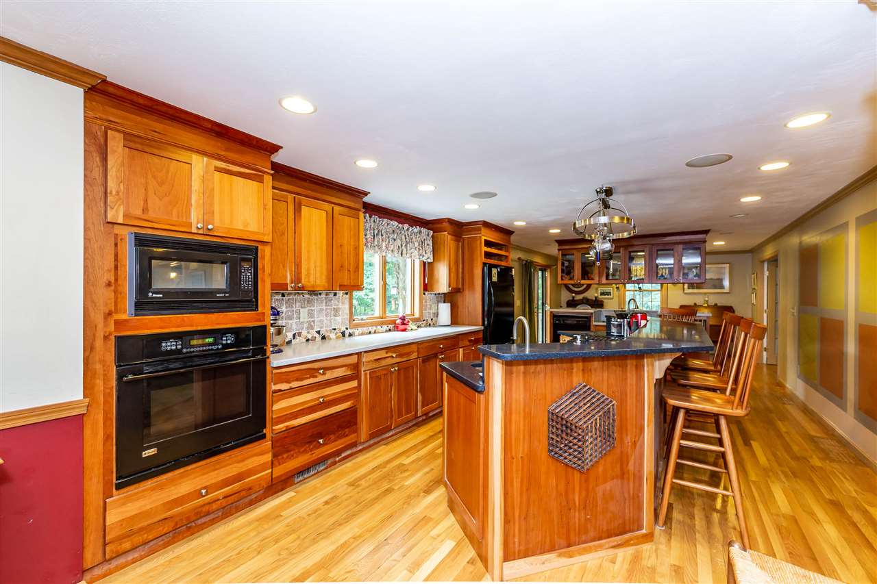 15 Winding Valley Road Hollis, NH 03049 - Photo 7 of 38 Gallery Image 7