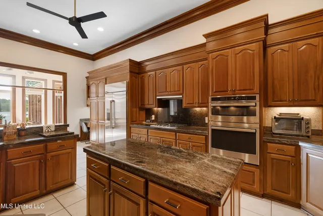 $1,699,500 | 213 West Canebrake Boulevard, Hattiesburg, MS 39402