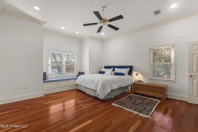 $1,699,500 | 213 West Canebrake Boulevard, Hattiesburg, MS 39402