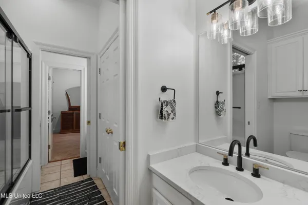 $1,699,500 | 213 West Canebrake Boulevard, Hattiesburg, MS 39402