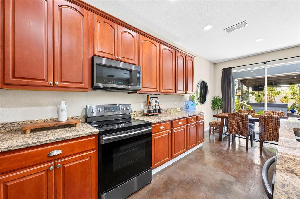 1135 Toluke Point Orlando, FL 32828 - Photo 10 of 45