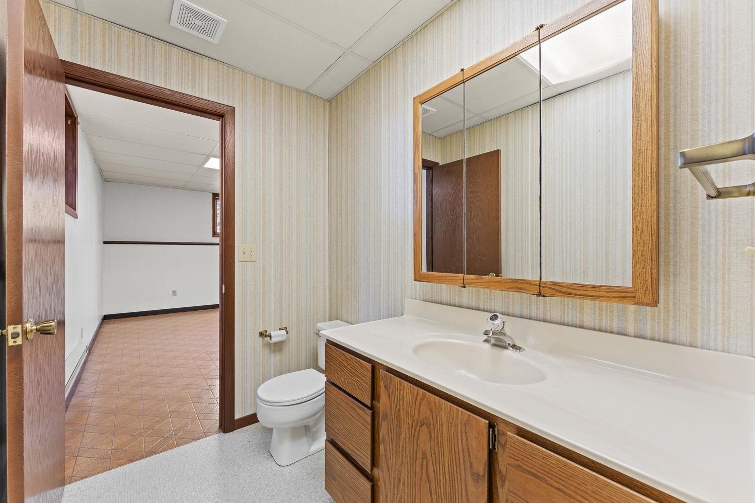421 Bowman Road Wisconsin Dells, WI 53965 - Photo 27 of 48
